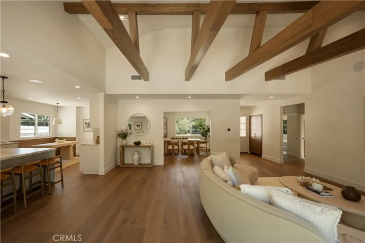 13943 Margate, Sherman Oaks, California 91401