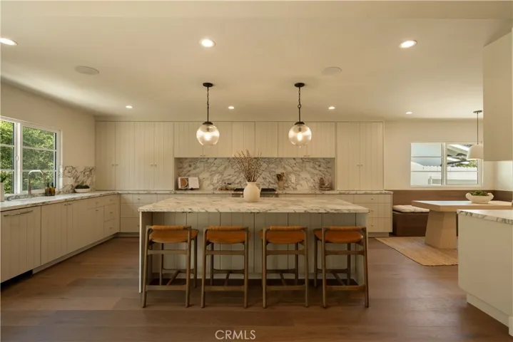 13943 Margate, Sherman Oaks, California 91401