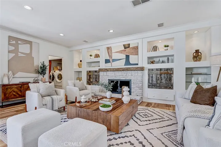 1904 Harkness, Manhattan Beach, California 90266