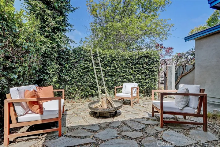 1904 Harkness, Manhattan Beach, California 90266