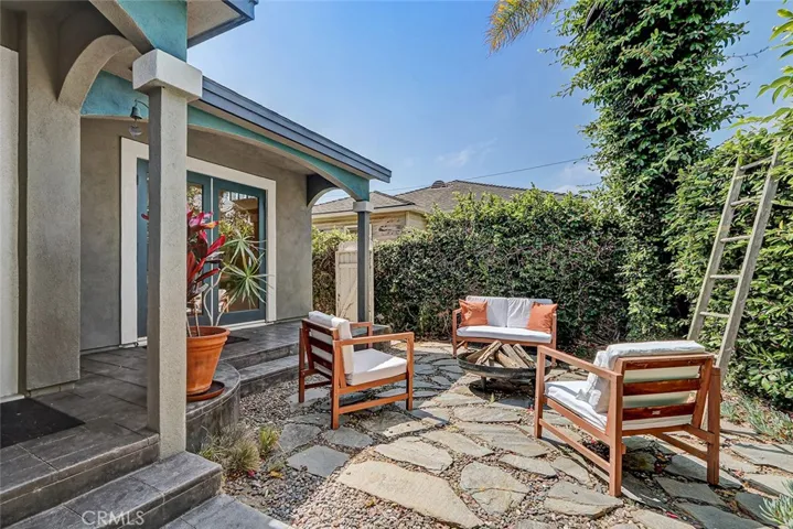 1904 Harkness, Manhattan Beach, California 90266
