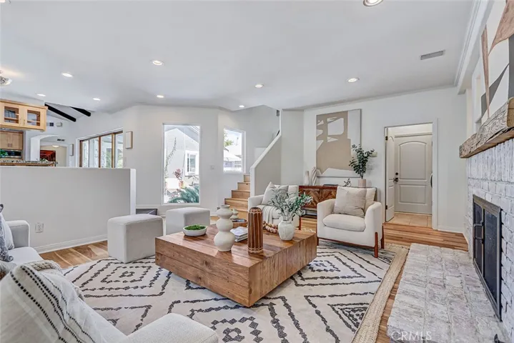 1904 Harkness, Manhattan Beach, California 90266
