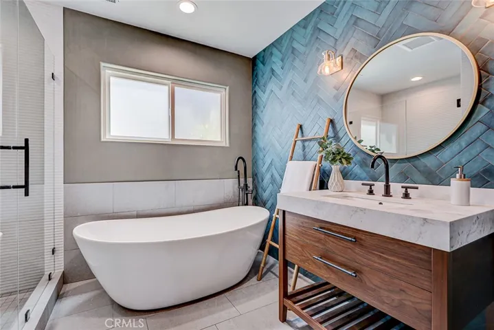 1904 Harkness, Manhattan Beach, California 90266
