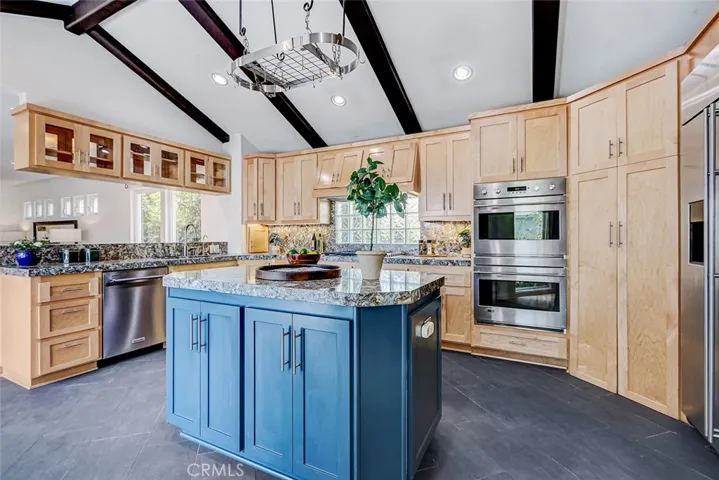 1904 Harkness, Manhattan Beach, California 90266