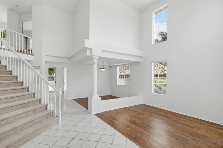 18129 Chieftain Ct, San Diego, California 92127