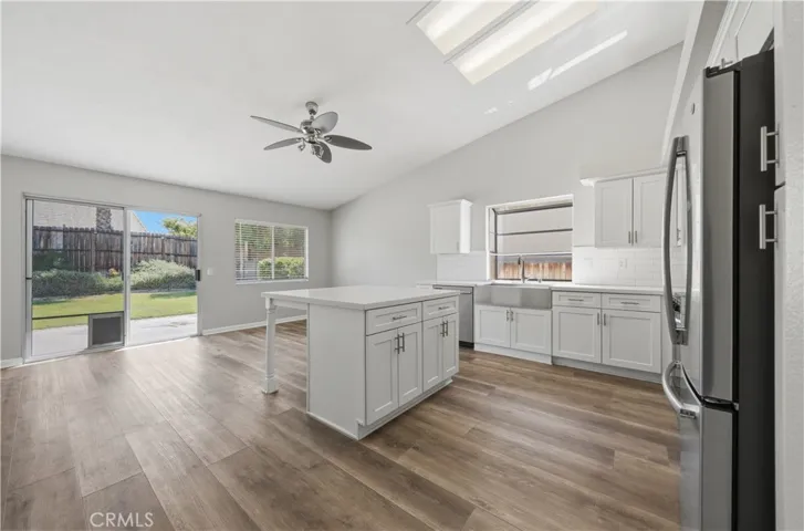 24428 Oakridge Cir, Murrieta, California 92562