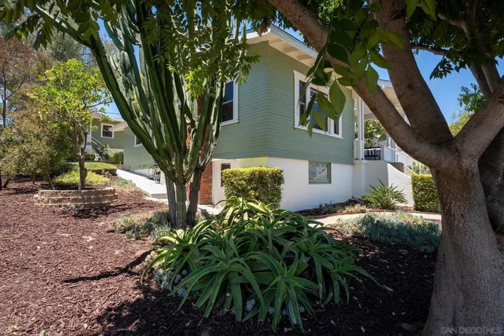 3696 98 Georgia, San Diego, California 92103