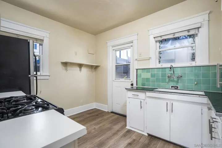 3696 98 Georgia, San Diego, California 92103