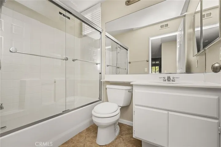 1536 Chestnut, Corona, California 92881