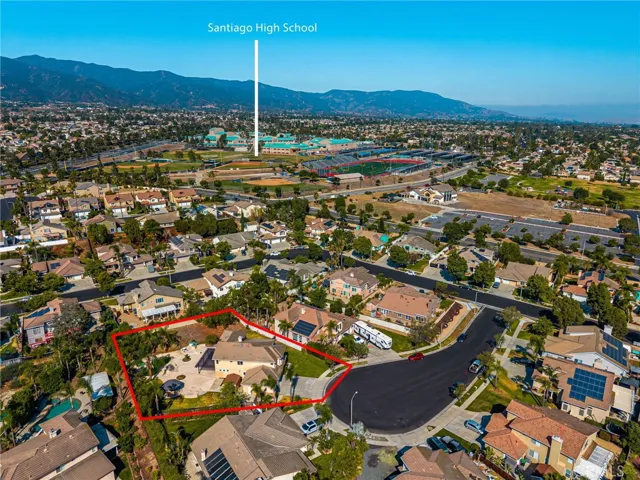 1536 Chestnut, Corona, California 92881