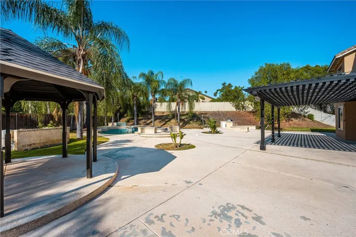 1536 Chestnut, Corona, California 92881