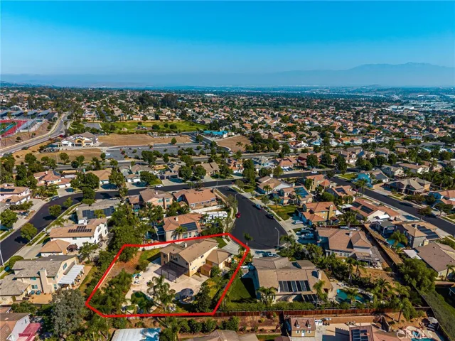 1536 Chestnut, Corona, California 92881