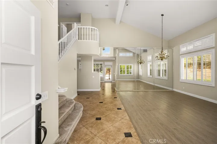 1536 Chestnut, Corona, California 92881