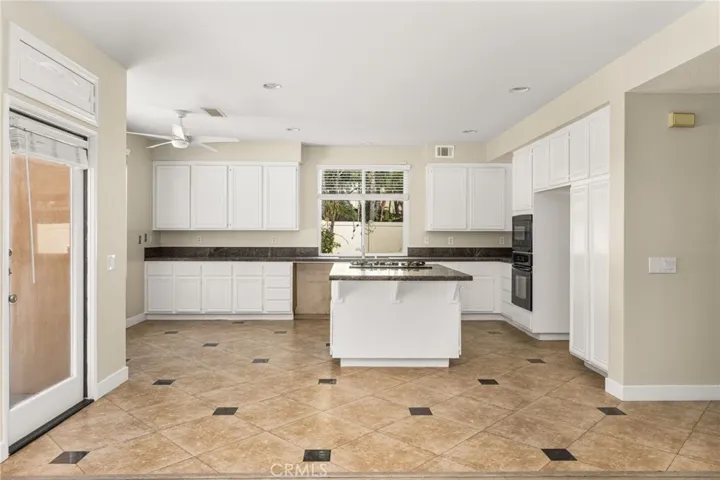 1536 Chestnut, Corona, California 92881