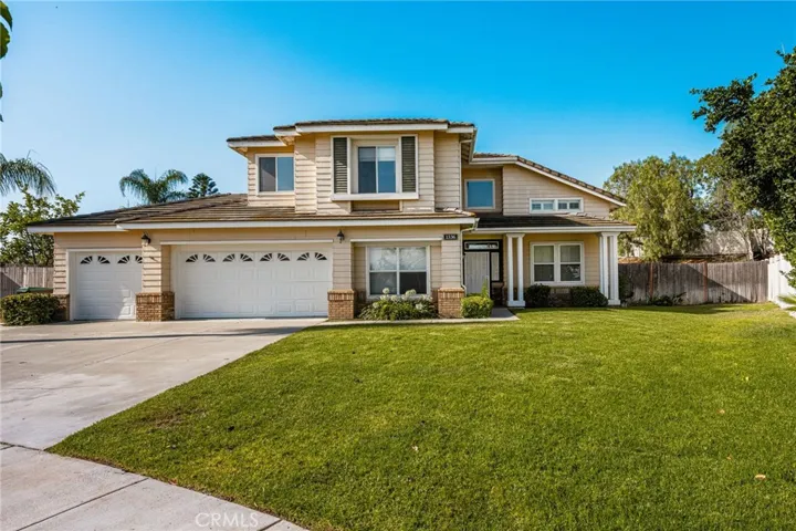 1536 Chestnut, Corona, California 92881