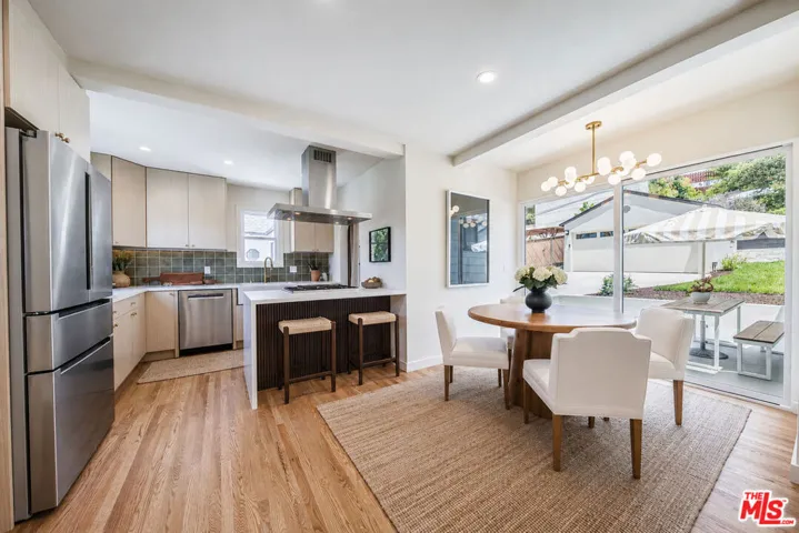 4325 Price Street, Los Angeles, California 90027