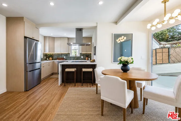 4325 Price Street, Los Angeles, California 90027