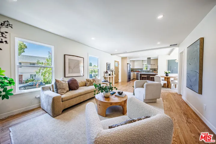 4325 Price Street, Los Angeles, California 90027