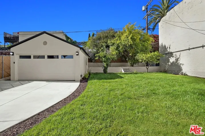 4325 Price Street, Los Angeles, California 90027