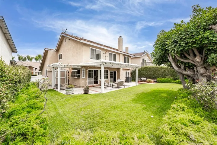 24722 Via Del Rio, Lake Forest, California 92630