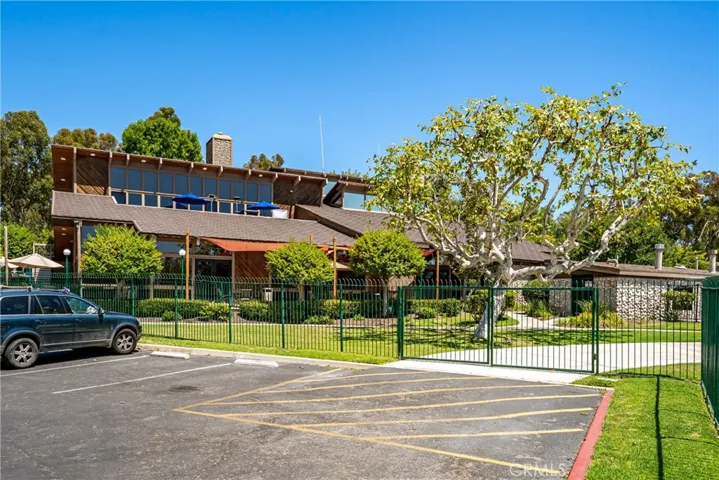 24722 Via Del Rio, Lake Forest, California 92630