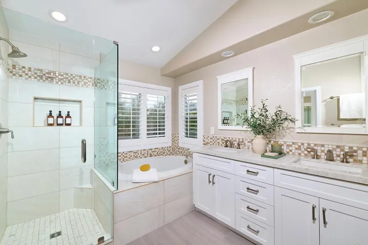 2360 Avenida Helecho, Carlsbad, California 92009