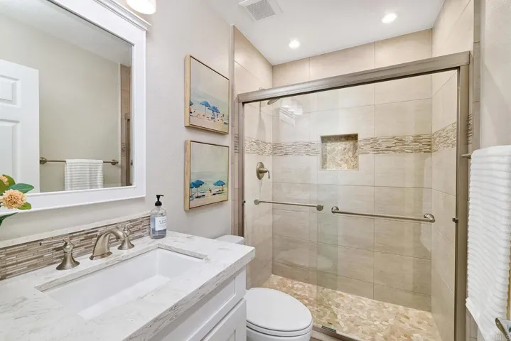 2360 Avenida Helecho, Carlsbad, California 92009