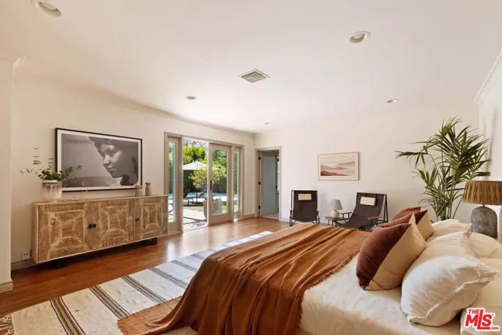 4941 Edgerton Avenue, Encino, California 91436