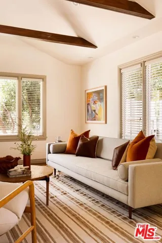 4941 Edgerton Avenue, Encino, California 91436