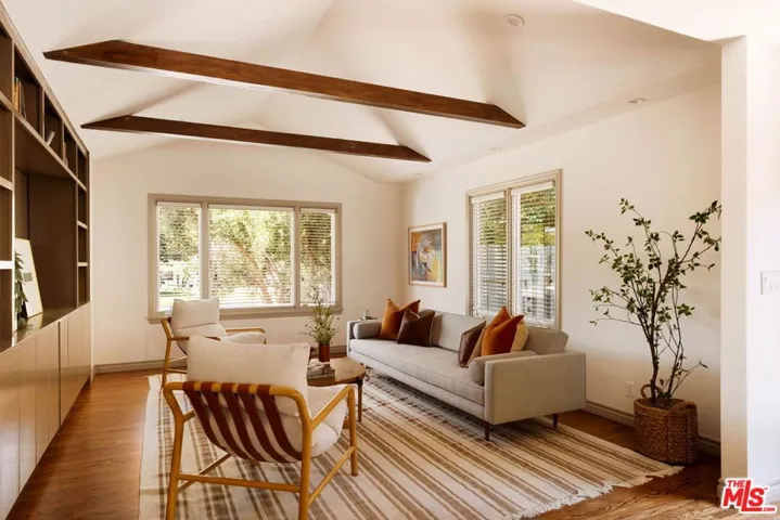 4941 Edgerton Avenue, Encino, California 91436