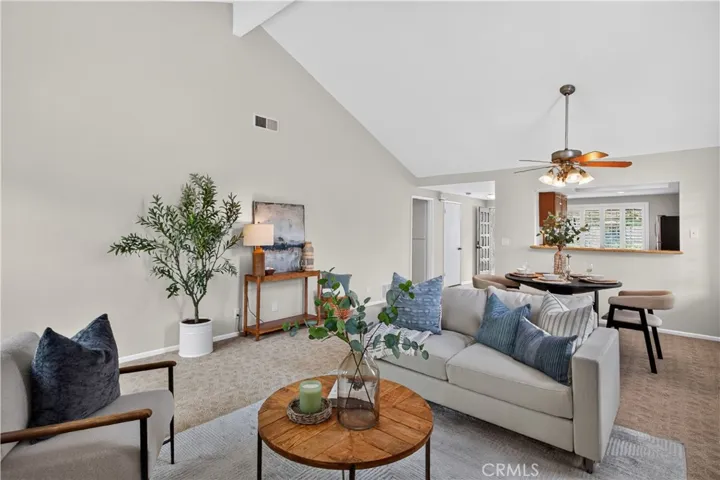 8488 Oakstone Circle, Huntington Beach, California 92646