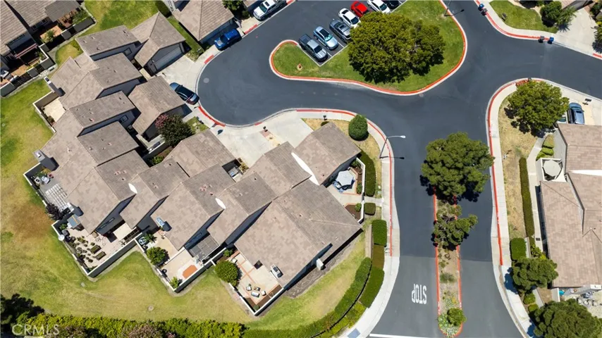 8488 Oakstone Circle, Huntington Beach, California 92646