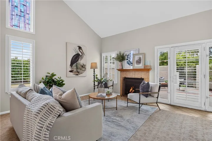 8488 Oakstone Circle, Huntington Beach, California 92646