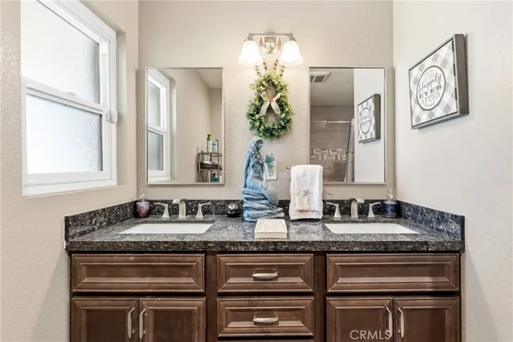 5011 Santa Fe, Yorba Linda, California 92886