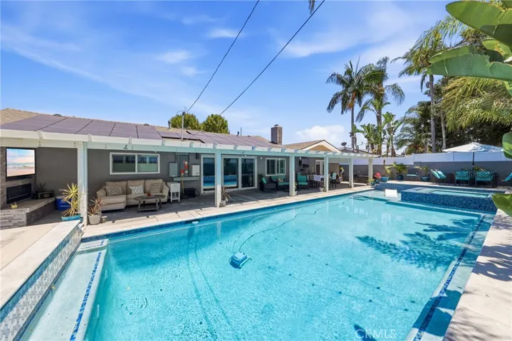 5011 Santa Fe, Yorba Linda, California 92886