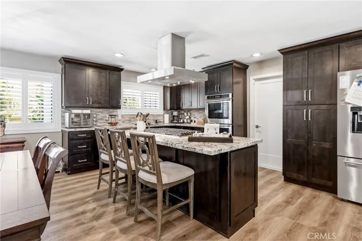 5011 Santa Fe, Yorba Linda, California 92886