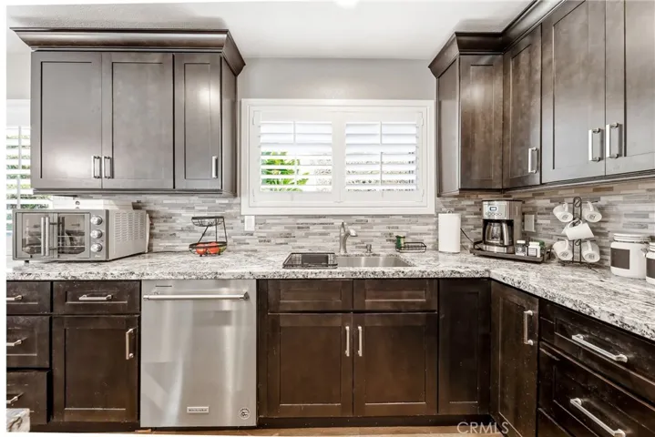 5011 Santa Fe, Yorba Linda, California 92886