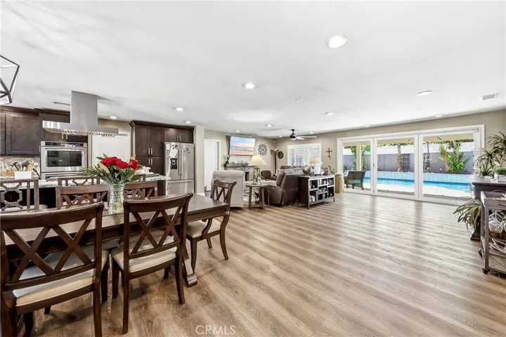 5011 Santa Fe, Yorba Linda, California 92886