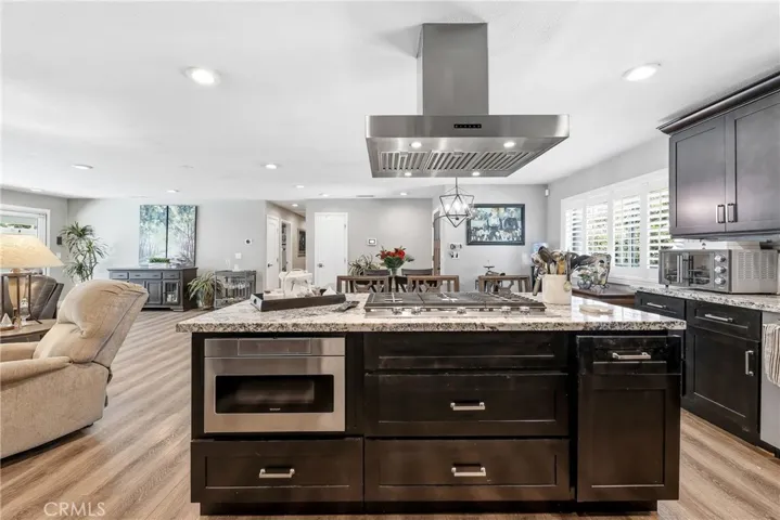 5011 Santa Fe, Yorba Linda, California 92886