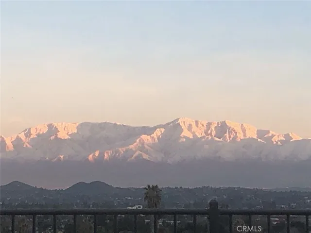17076 First Light, Riverside, California 92503