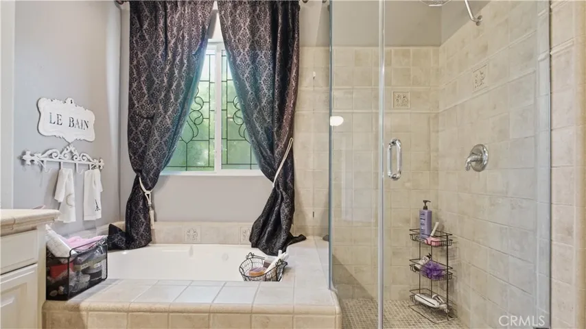 17076 First Light, Riverside, California 92503