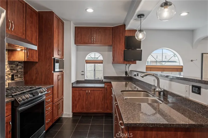 15323 Purche, Gardena, California 90249