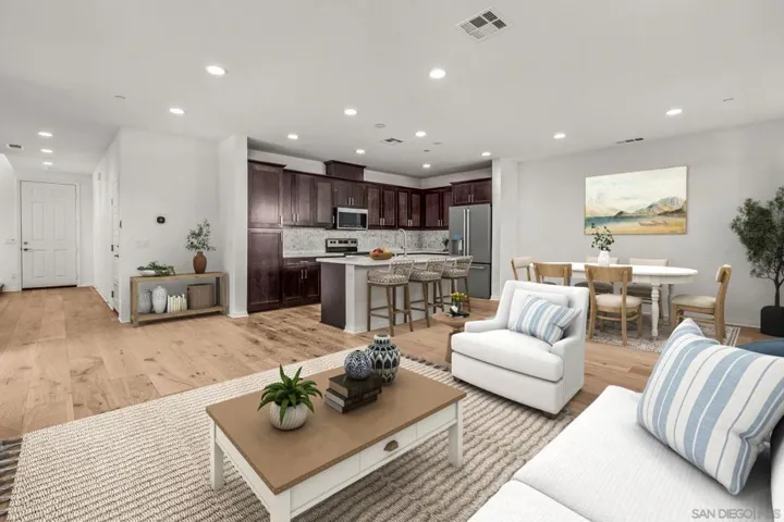 https://zimg.paragon.ice.com/ParagonImages/Property/PA/SDMLS/-520537/4/533/400/02ce4e80d48a70fc484e8e91890a3024/3/e5de1e9a684c0a8e72ba7b1415a4f5d1/-520537-2d1bec54-d00c-445b-8a92-3cfb8683804a.JPG
