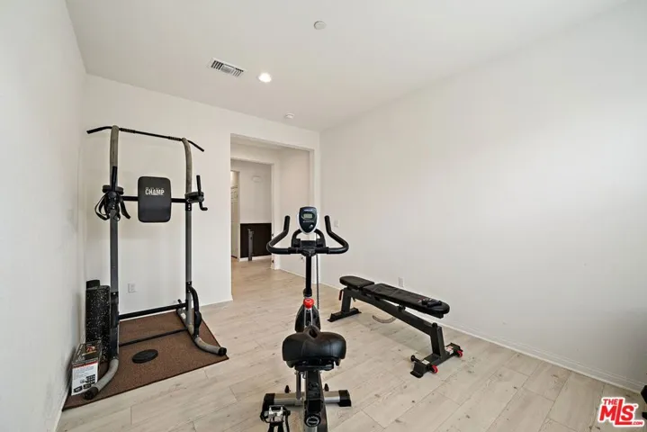 12645 Dion Place, Victorville, California 92395