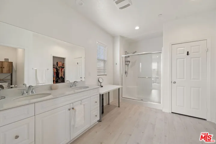 12645 Dion Place, Victorville, California 92395