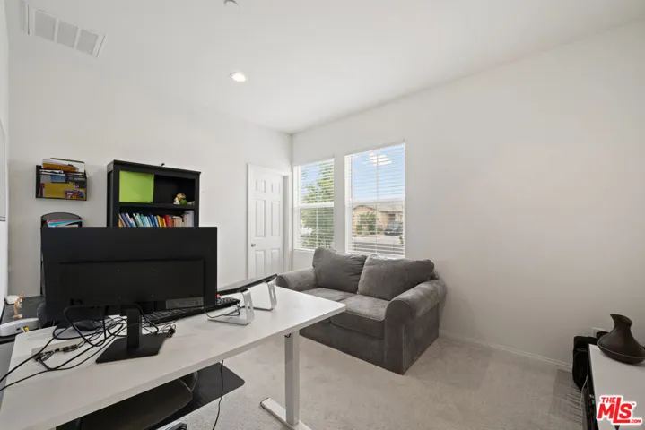 12645 Dion Place, Victorville, California 92395