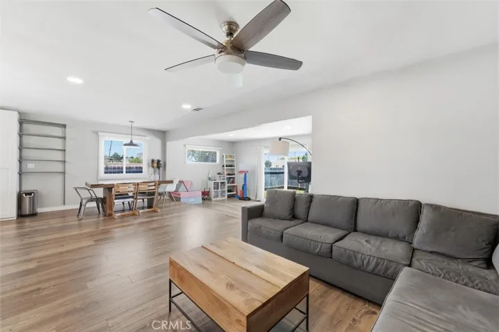 3945 W 176th Street, Torrance, California 90504