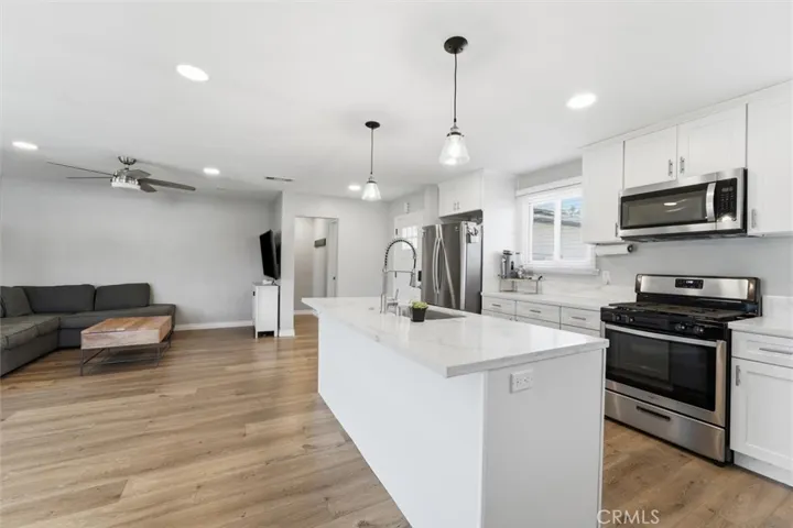 3945 W 176th Street, Torrance, California 90504