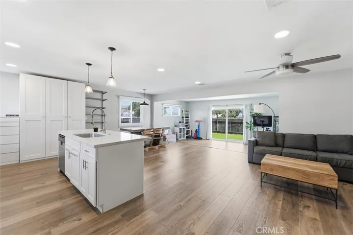 3945 W 176th Street, Torrance, California 90504