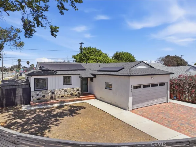 3945 W 176th Street, Torrance, California 90504